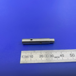 Stift mit Querbohrung und Gewinde 1.4305